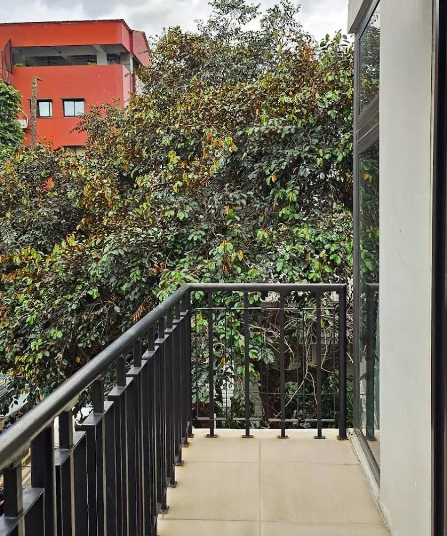 Poblacion Studio Apartment With Balcony Manila Philippines